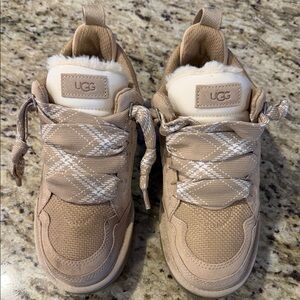 UGG Lowmel Women's Tan Sneakers